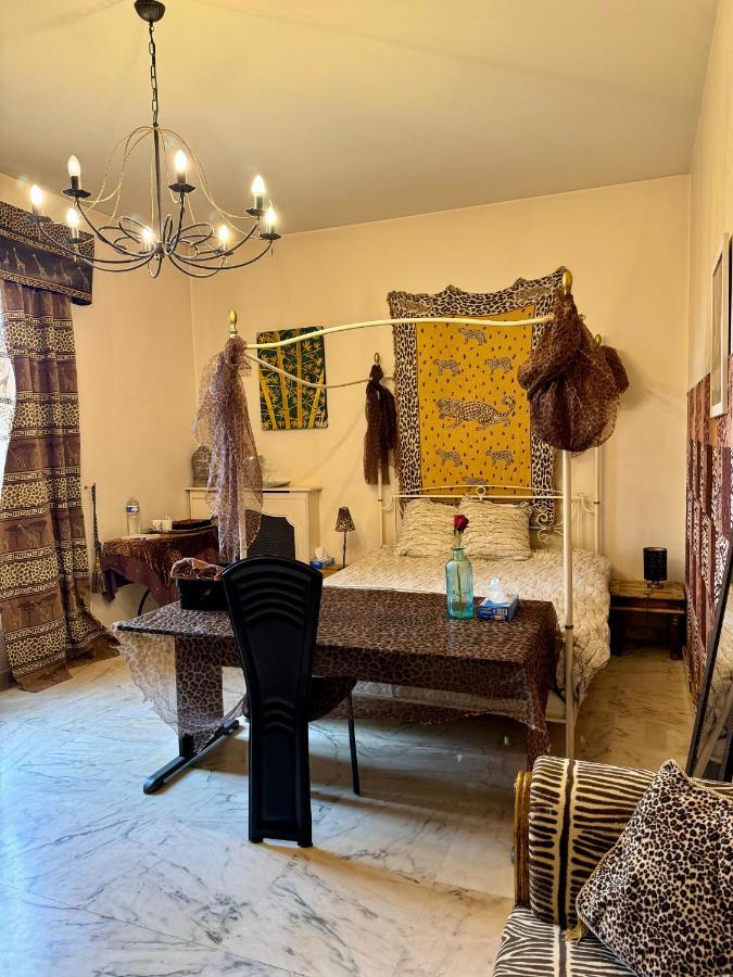 La Demeure D'Iris Bed & Breakfast Bougival Exterior photo